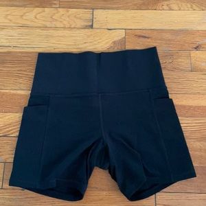 Athleta 5 inch biker shorts